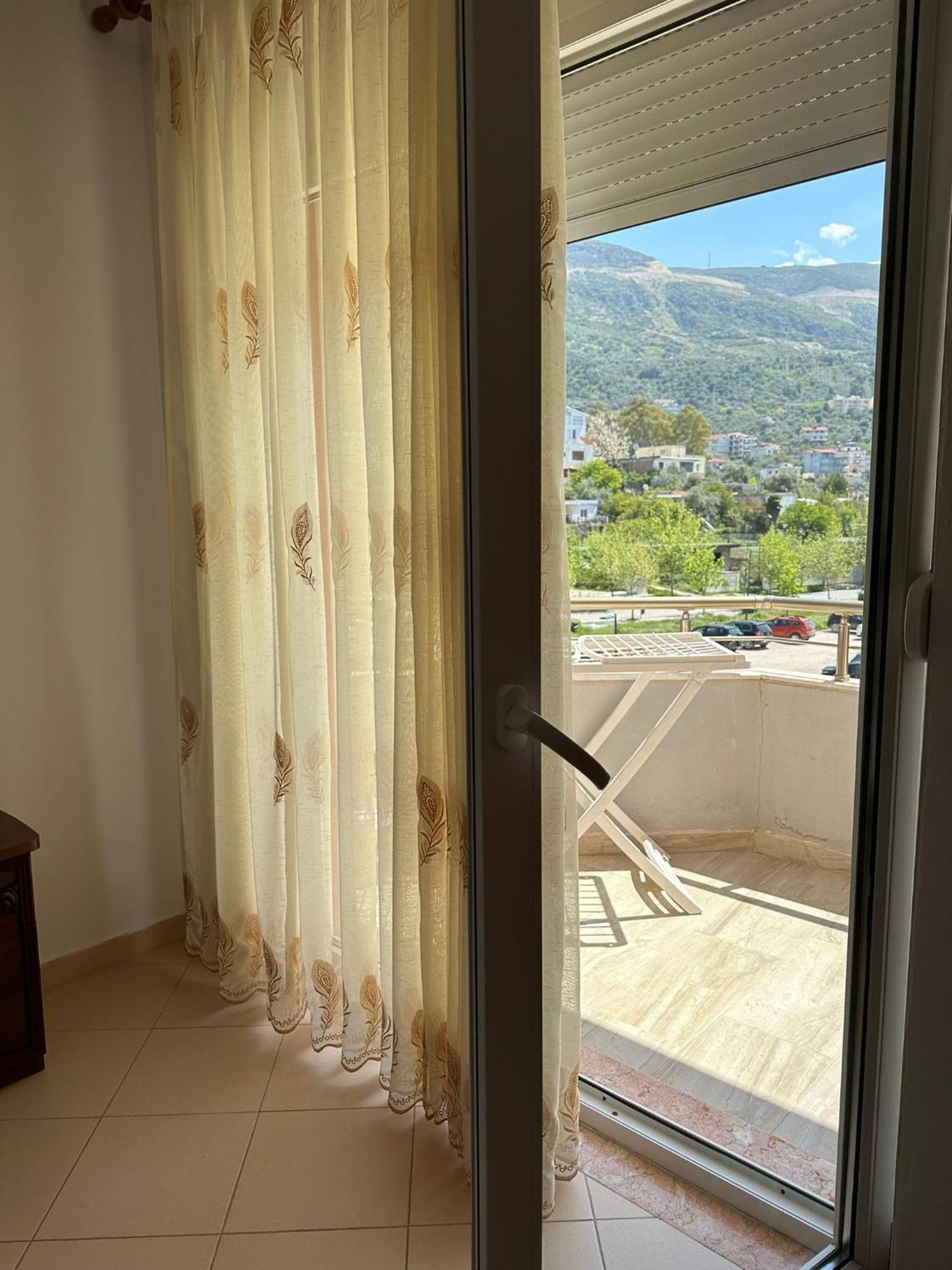 Renting House Vlora Kültér fotó