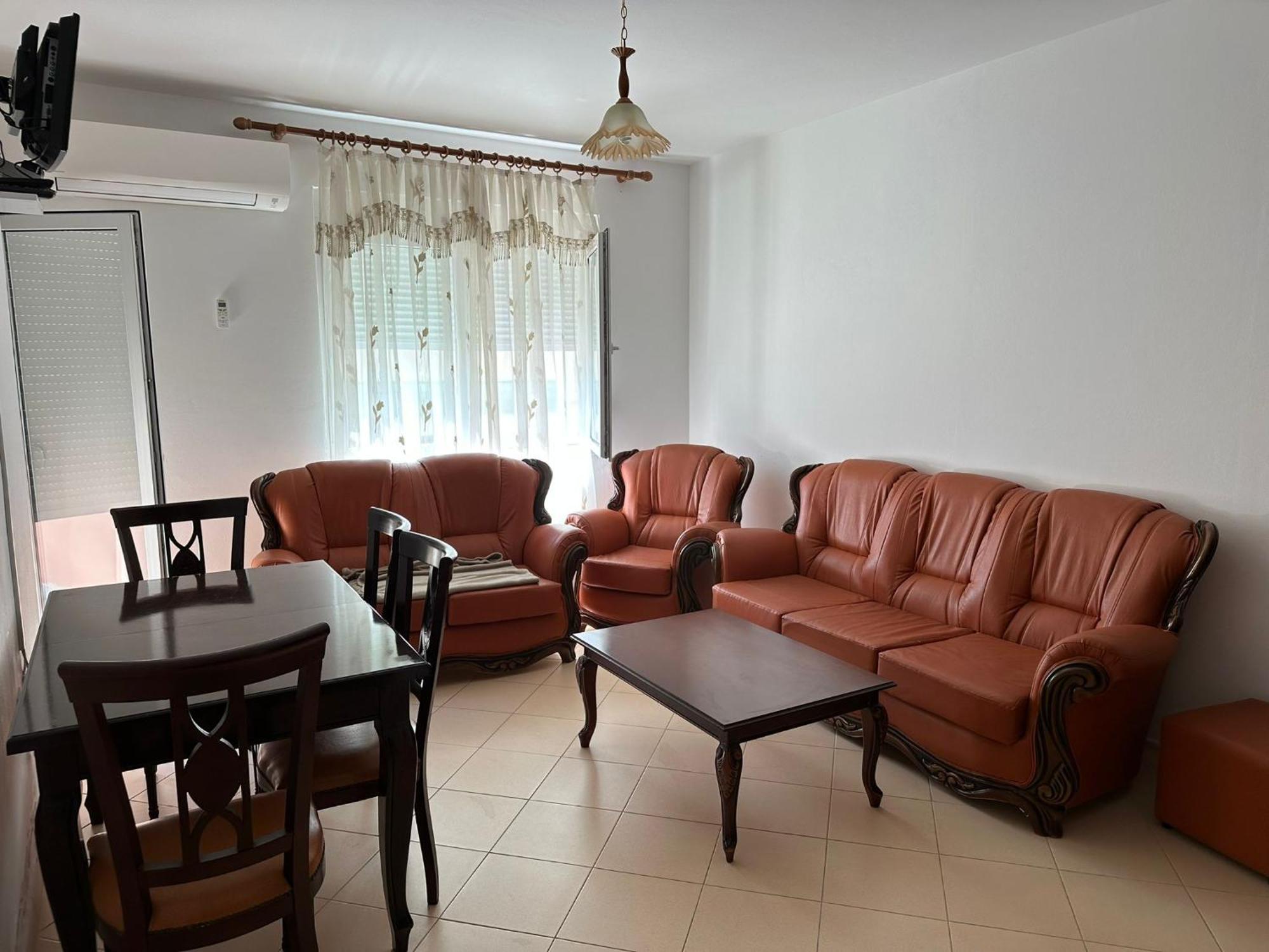 Renting House Vlora Kültér fotó