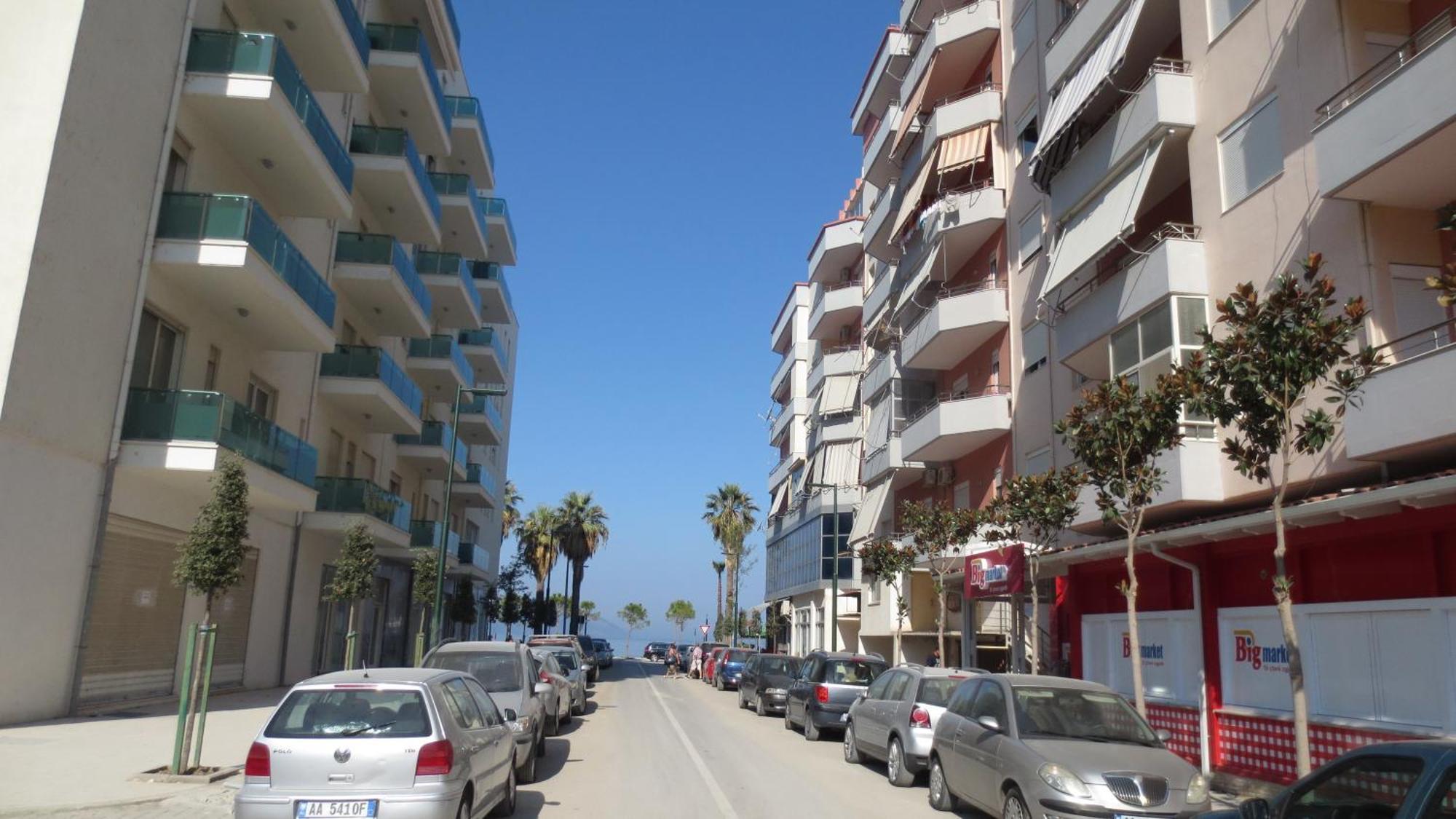 Renting House Vlora Kültér fotó